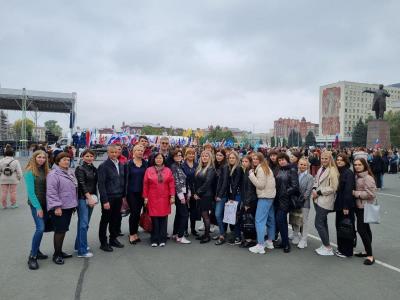 Кафедра "Бухгалтерский учет и статистика" на митинге "Добро пожаловать Домой!"